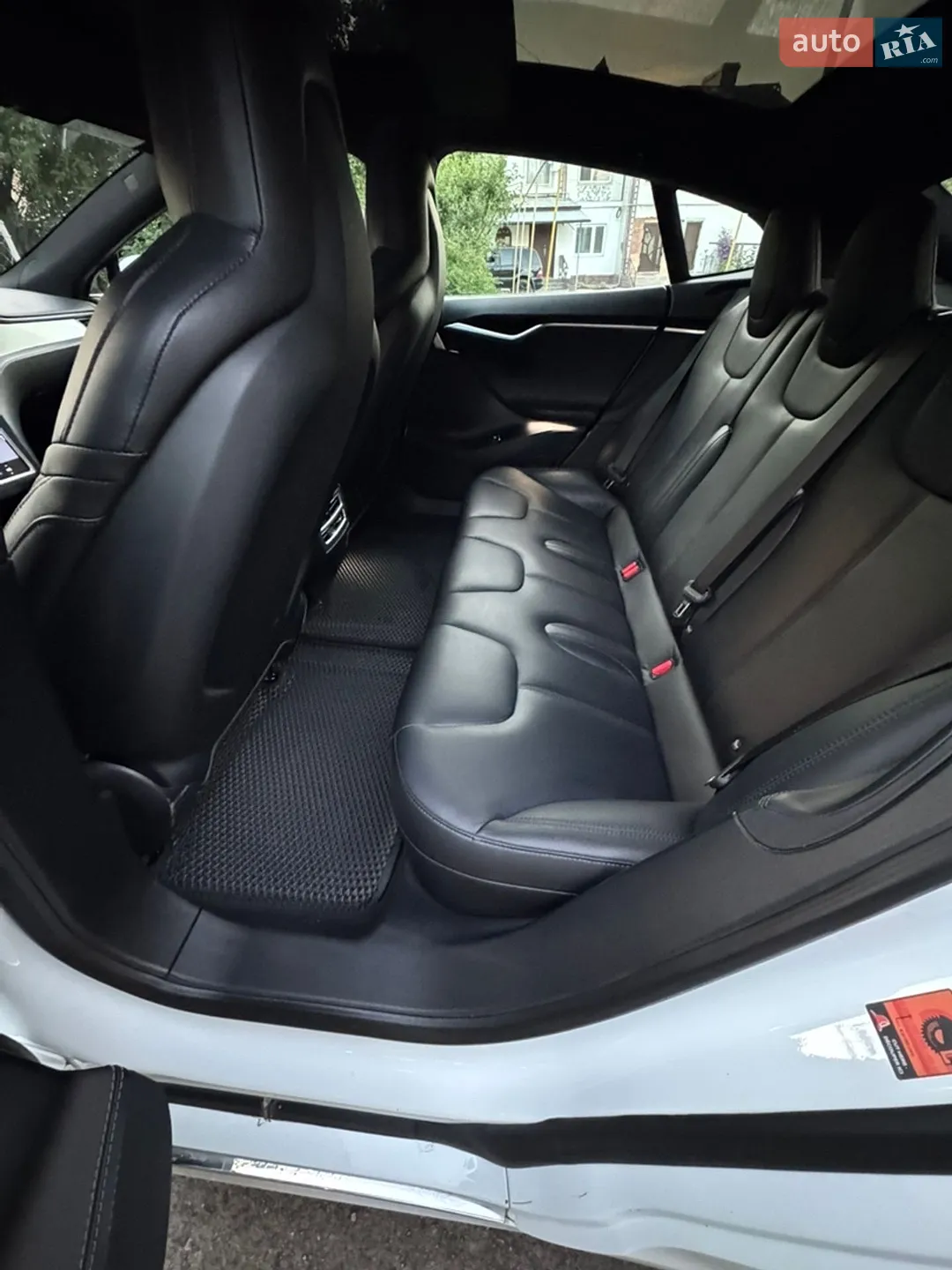 2016 Tesla Model S - мініатюра 23