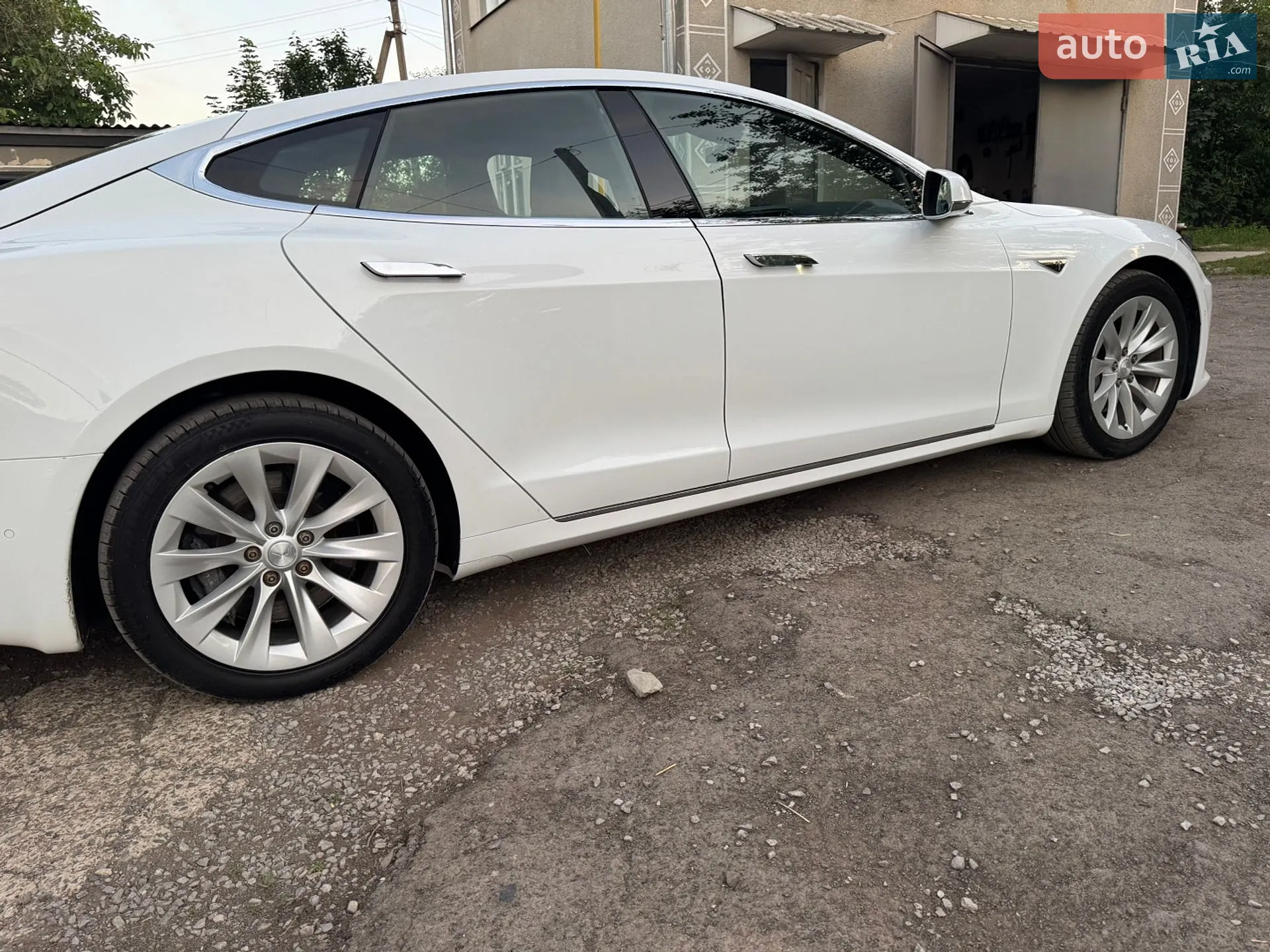 2016 Tesla Model S - мініатюра 27