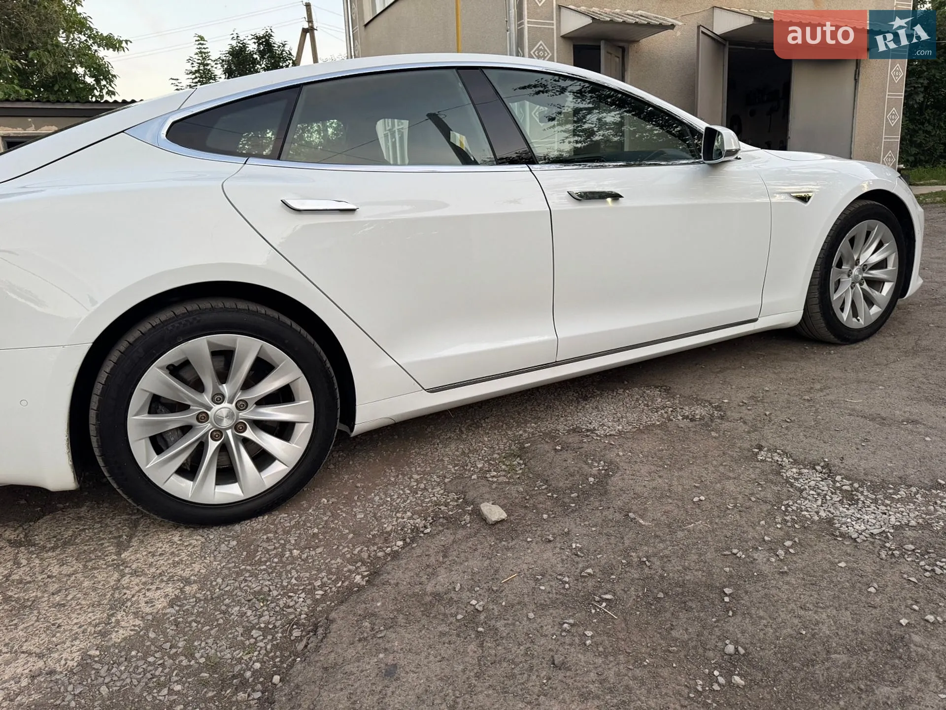 2016 Tesla Model S - мініатюра 37