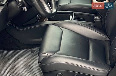 Лифтбек Tesla Model S 2019 в Киеве