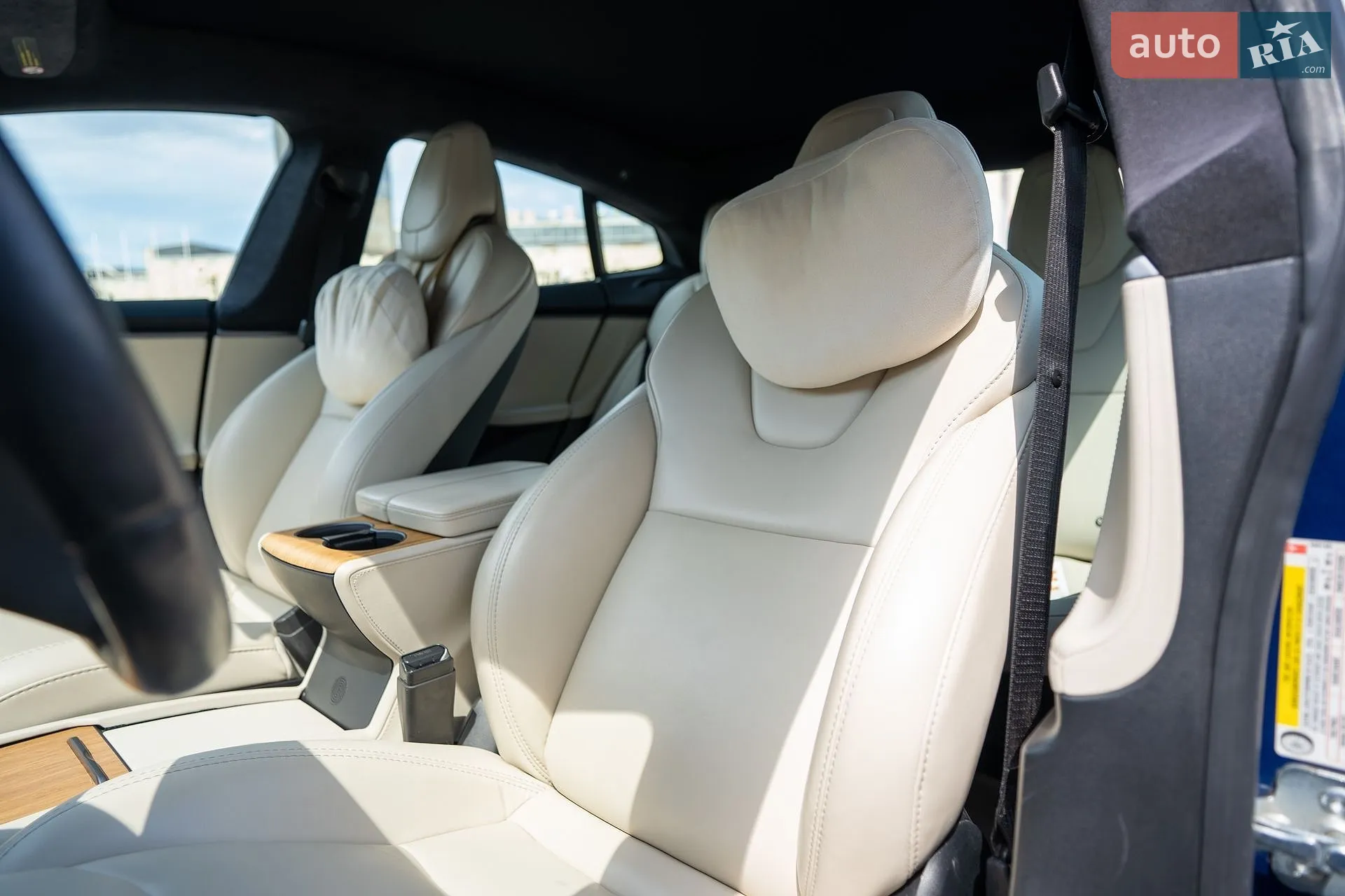 2019 Tesla Model S - мініатюра 15