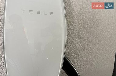 Лифтбек Tesla Model S 2021 в Киеве