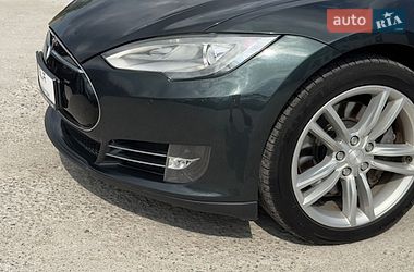 Лифтбек Tesla Model S 2013 в Виннице
