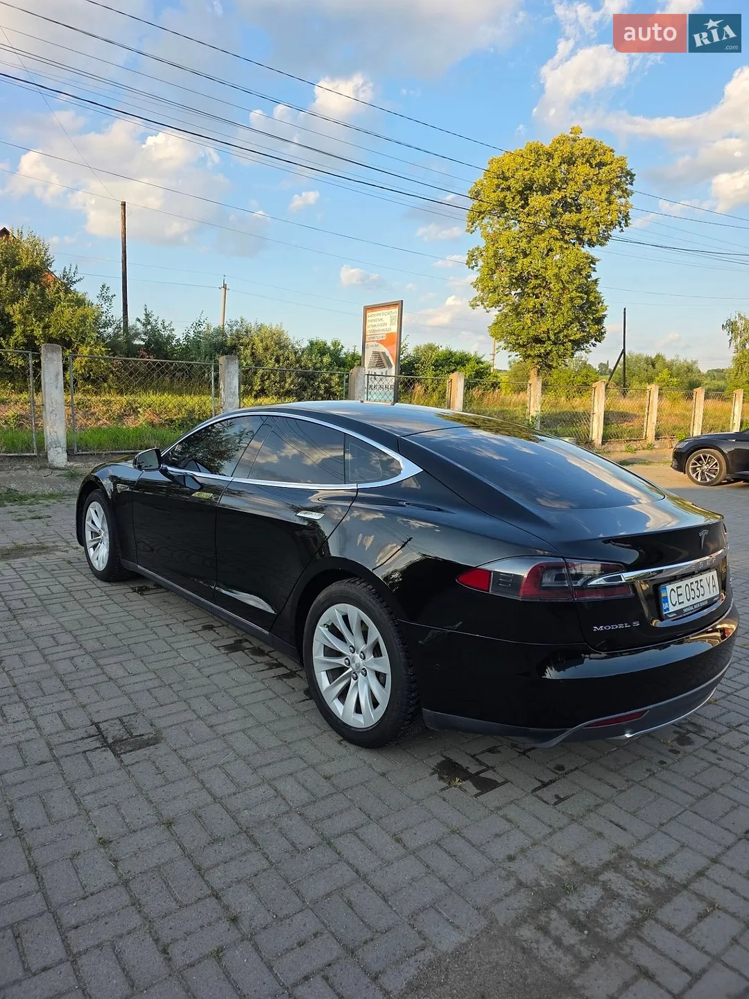 2016 Tesla Model S - мініатюра 2