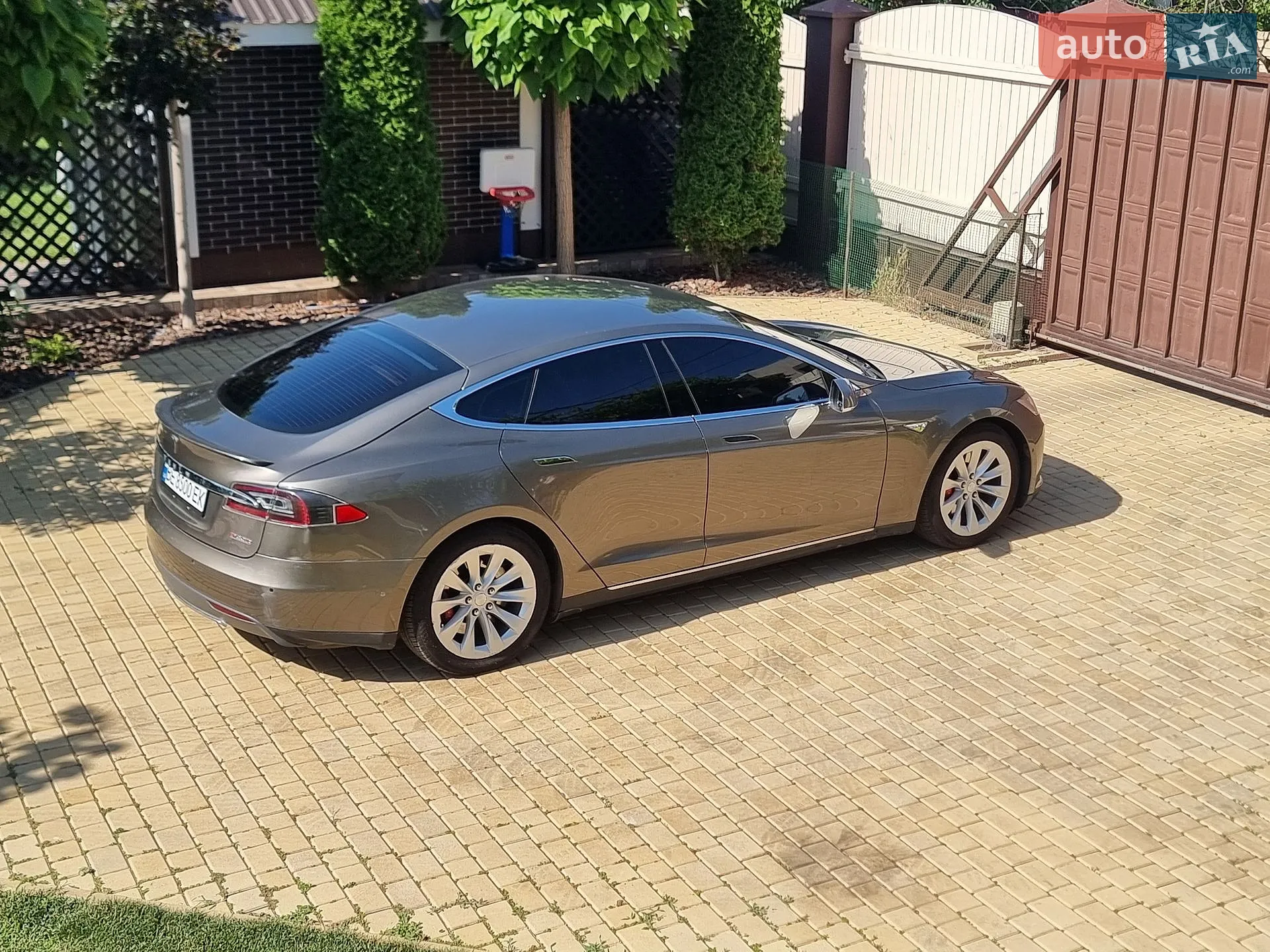 2015 Tesla Model S - мініатюра 23