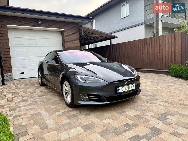 Tesla Model S 2018 VIN 5YJSA1E20JF297702 фото оголошення 20 з 115
