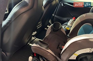 Лифтбек Tesla Model S 2014 в Виннице