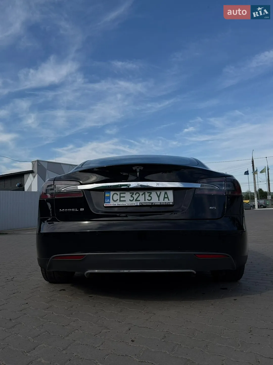 2015 Tesla Model S - мініатюра 3