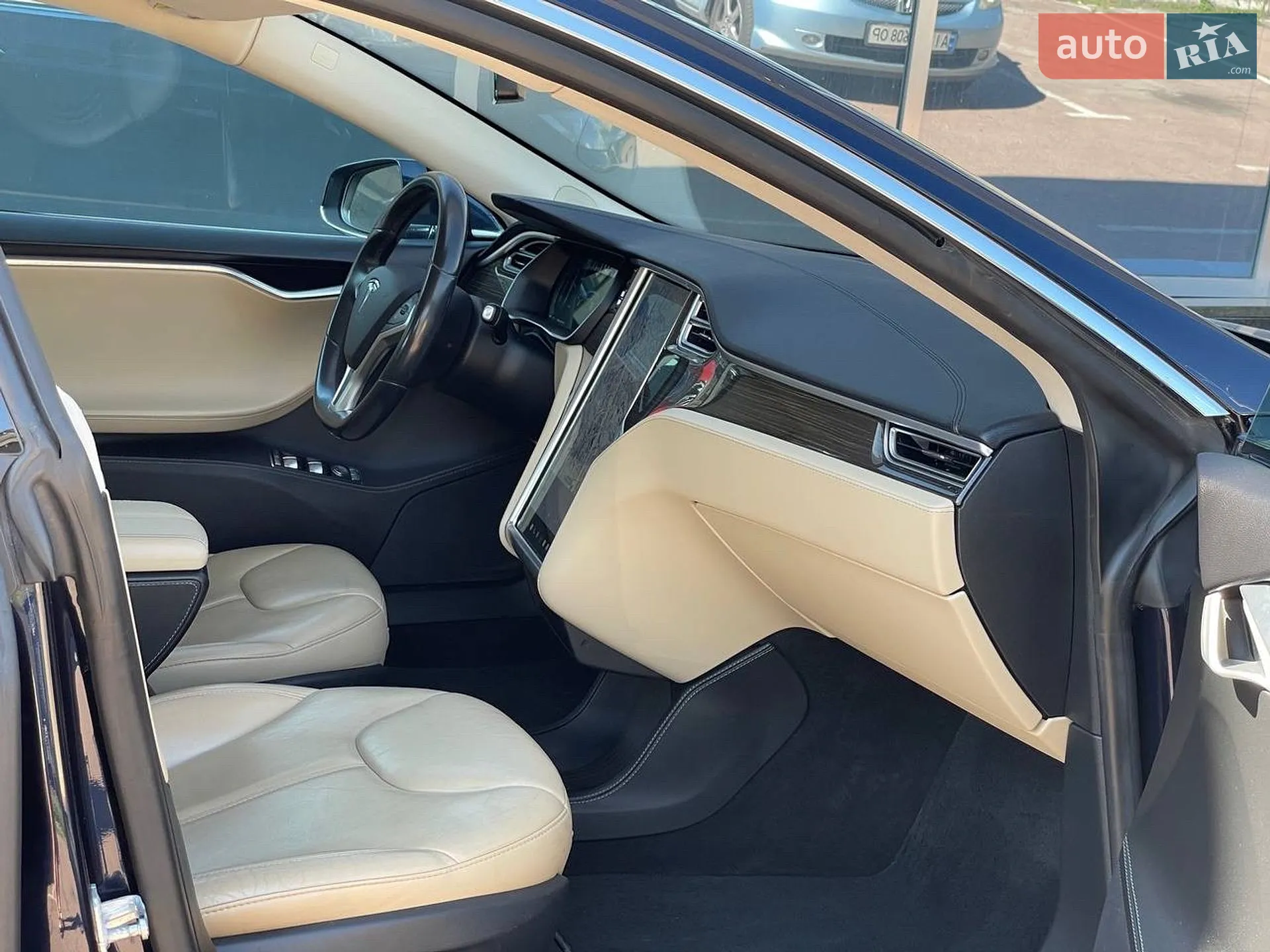 2015 Tesla Model S - мініатюра 20