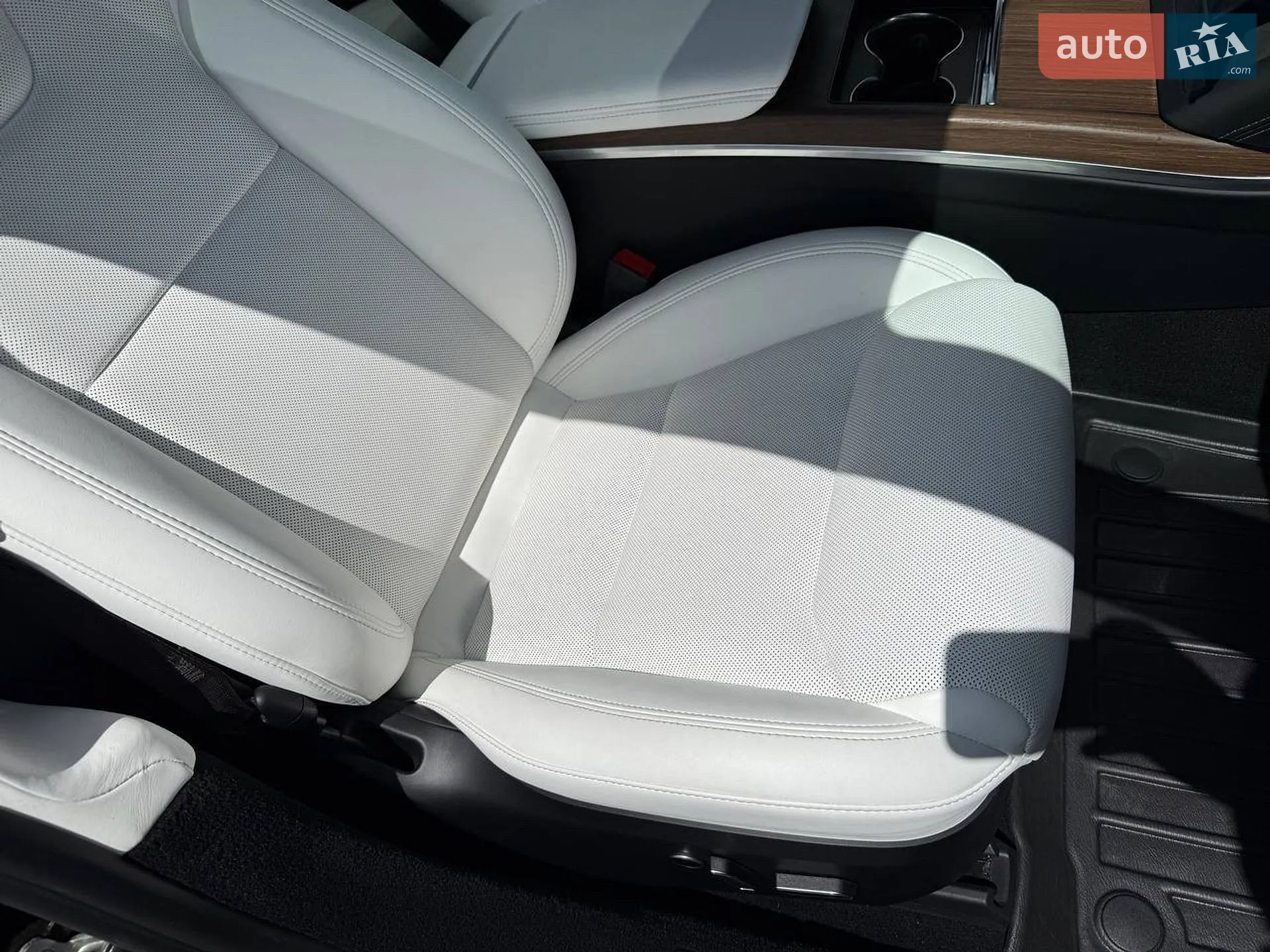 2023 Tesla Model S - мініатюра 32