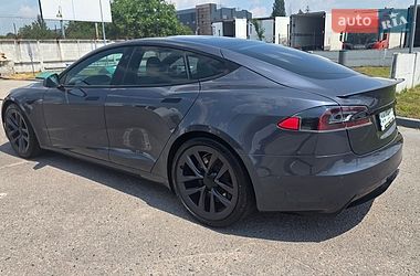 Лифтбек Tesla Model S 2021 в Киеве