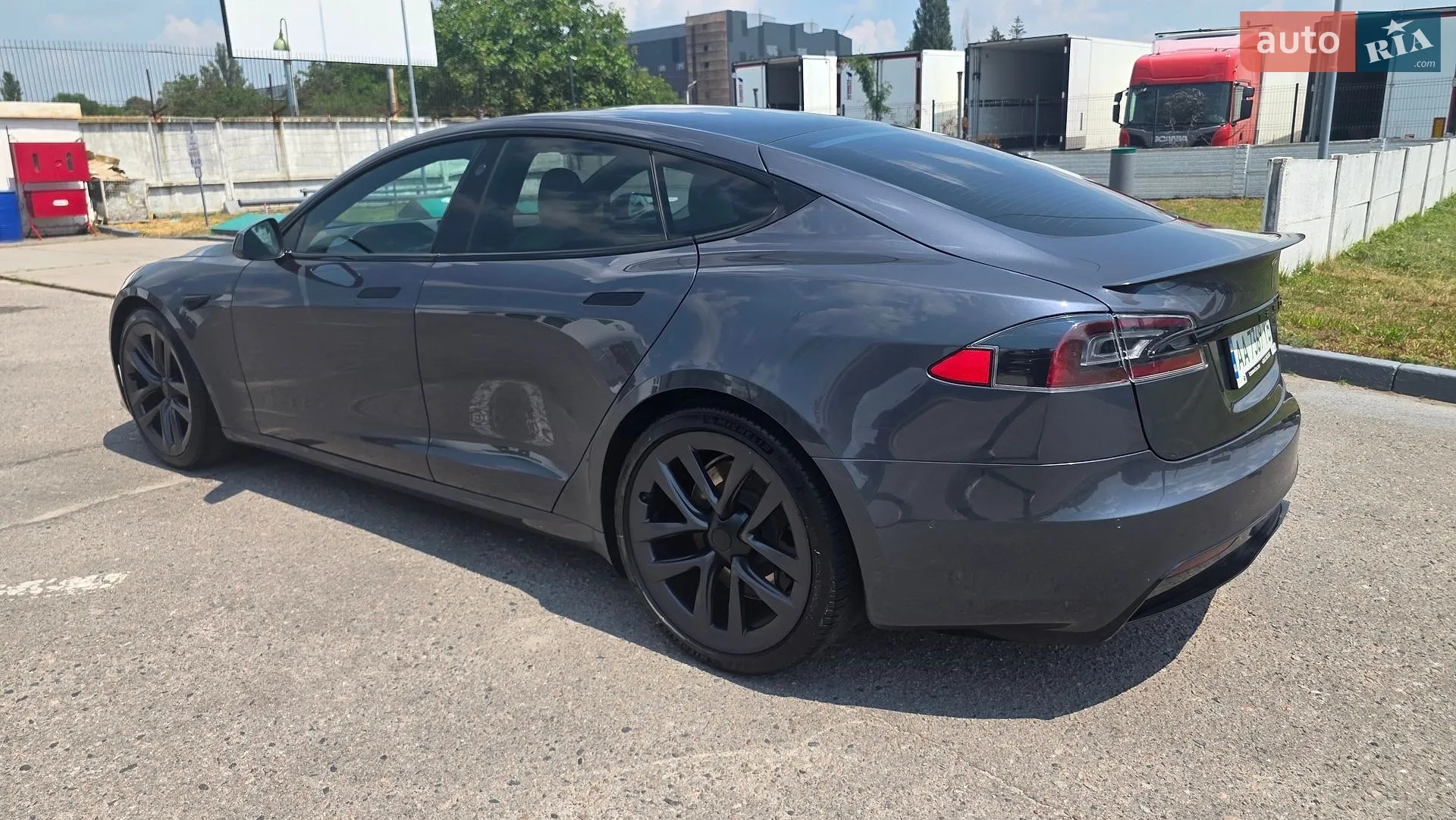 2021 Tesla Model S - мініатюра 26