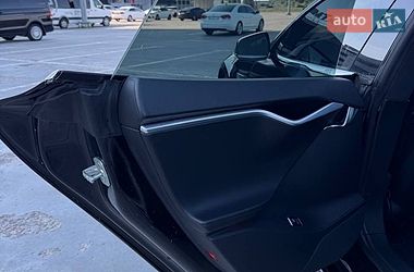Лифтбек Tesla Model S 2013 в Киеве
