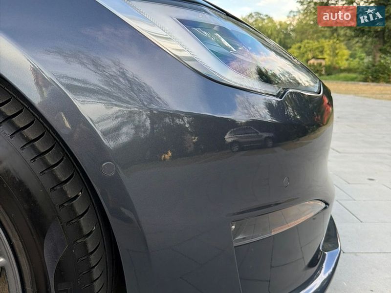 Лифтбек Tesla Model S 2021 в Самборе