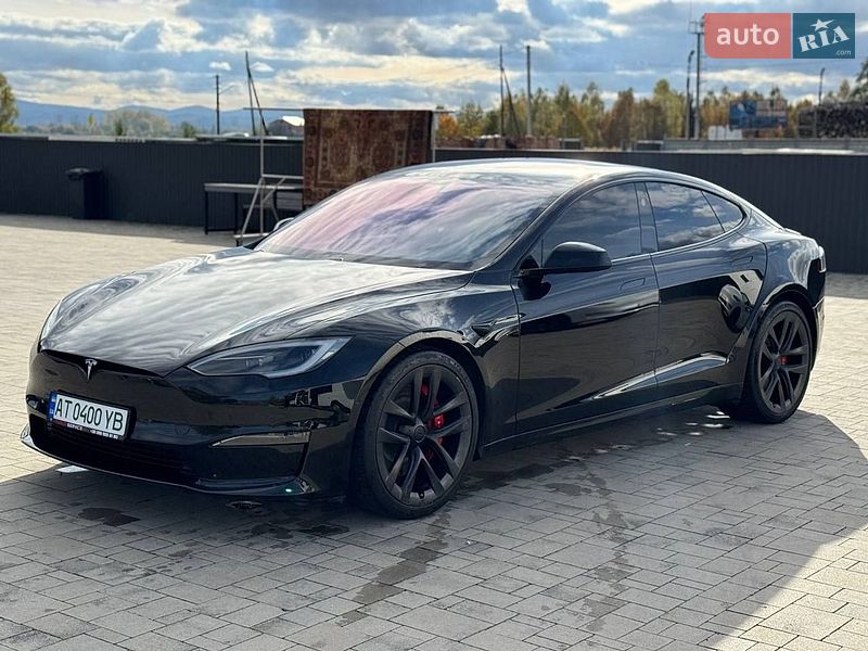 Лифтбек Tesla Model S 2022 в Брошневе-Осаде фото Лифтбек Tesla Model S 2022 в Брошневе-Осаде