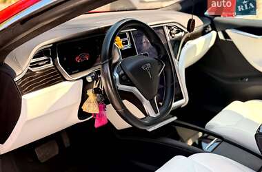 Лифтбек Tesla Model S 2017 в Киеве