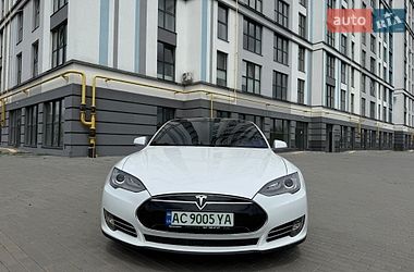 Лифтбек Tesla Model S 2016 в Ковеле фото 13 Лифтбек Tesla Model S 2016 в Ковеле