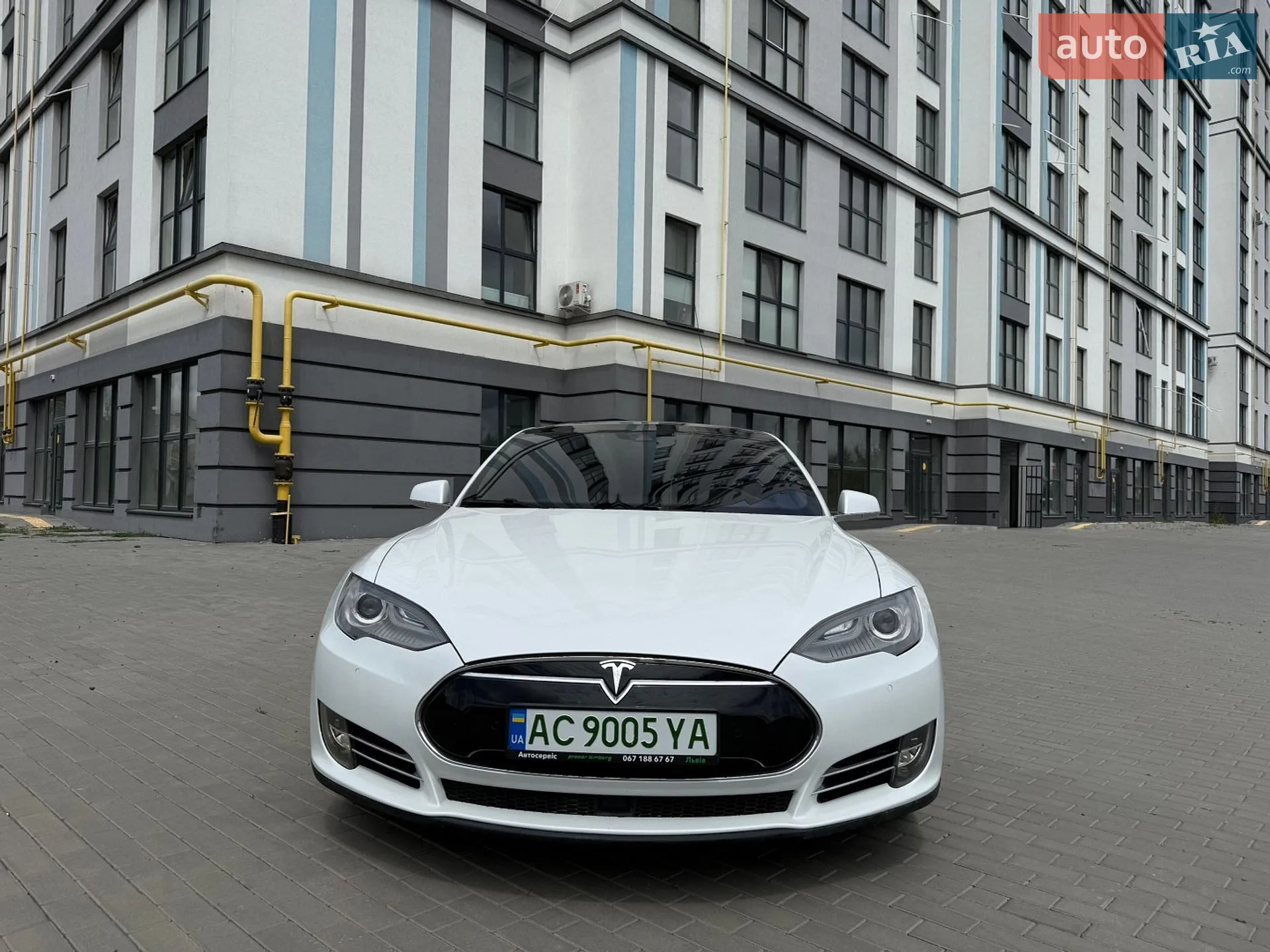 2016 Tesla Model S - мініатюра 13