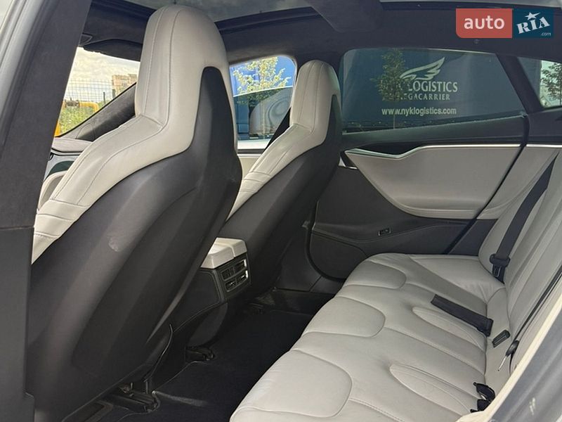 Лифтбек Tesla Model S 2016 в Ковеле фото 17 Лифтбек Tesla Model S 2016 в Ковеле