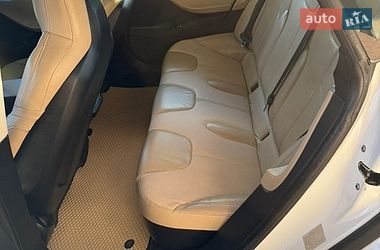 Лифтбек Tesla Model S 2015 в Житомире