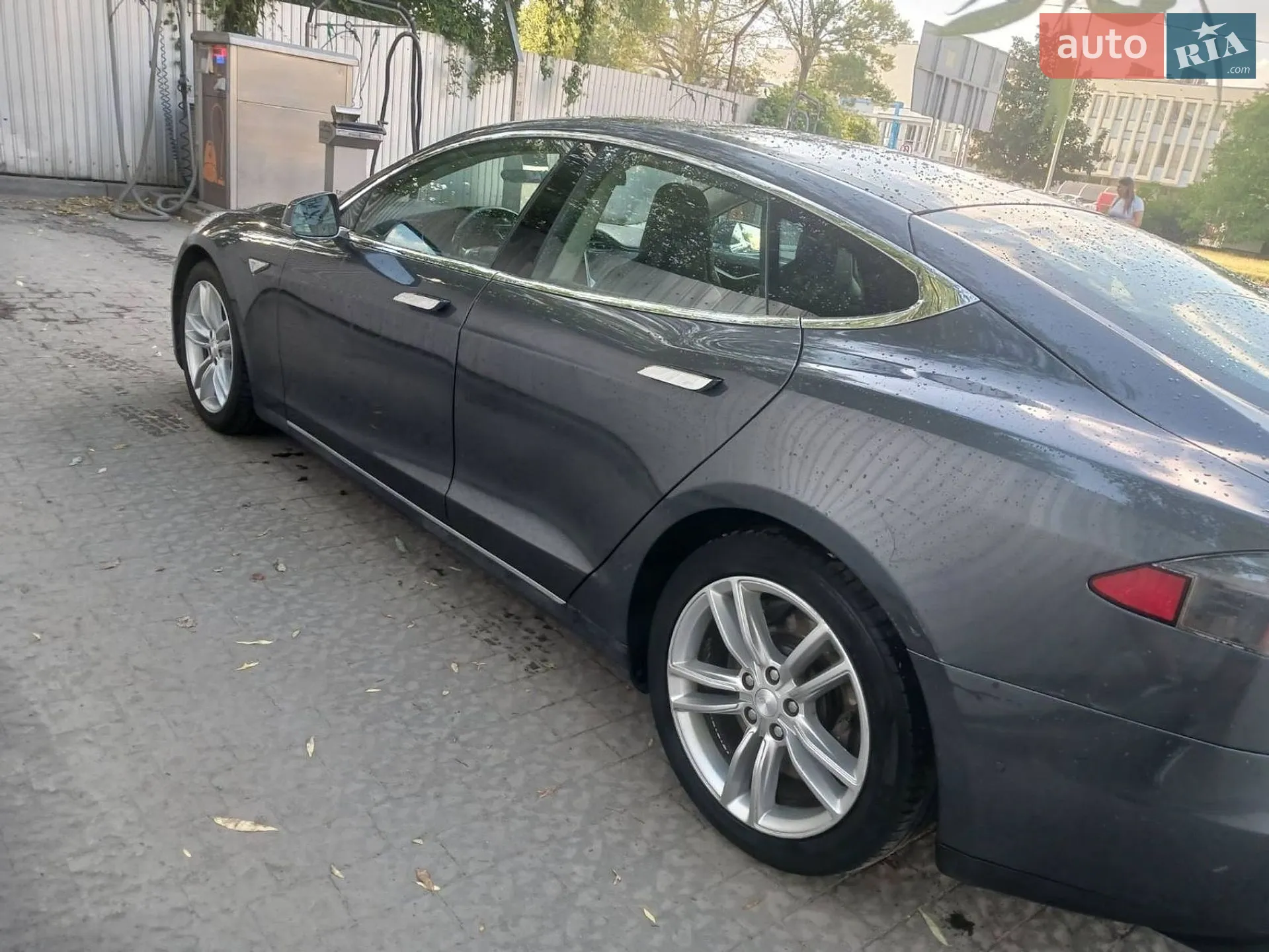 2016 Tesla Model S - мініатюра 9