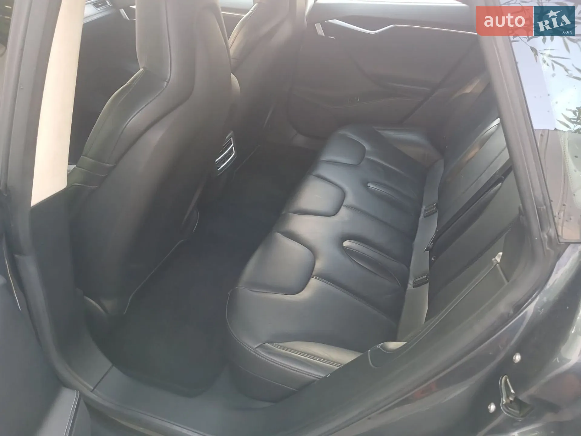 2016 Tesla Model S - мініатюра 11