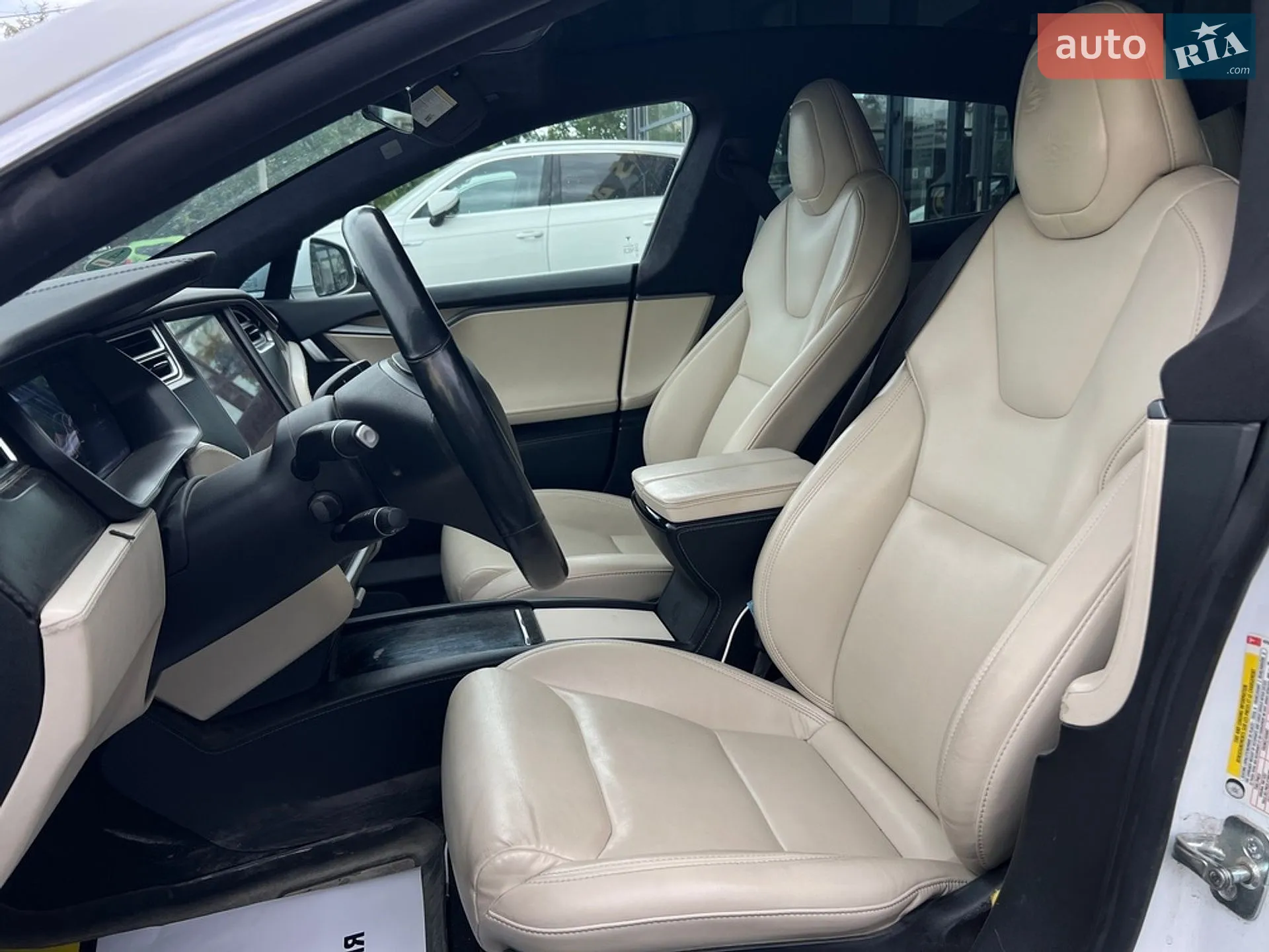 2020 Tesla Model S - мініатюра 9