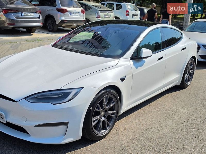 Лифтбек Tesla Model S 2021 в Одессе