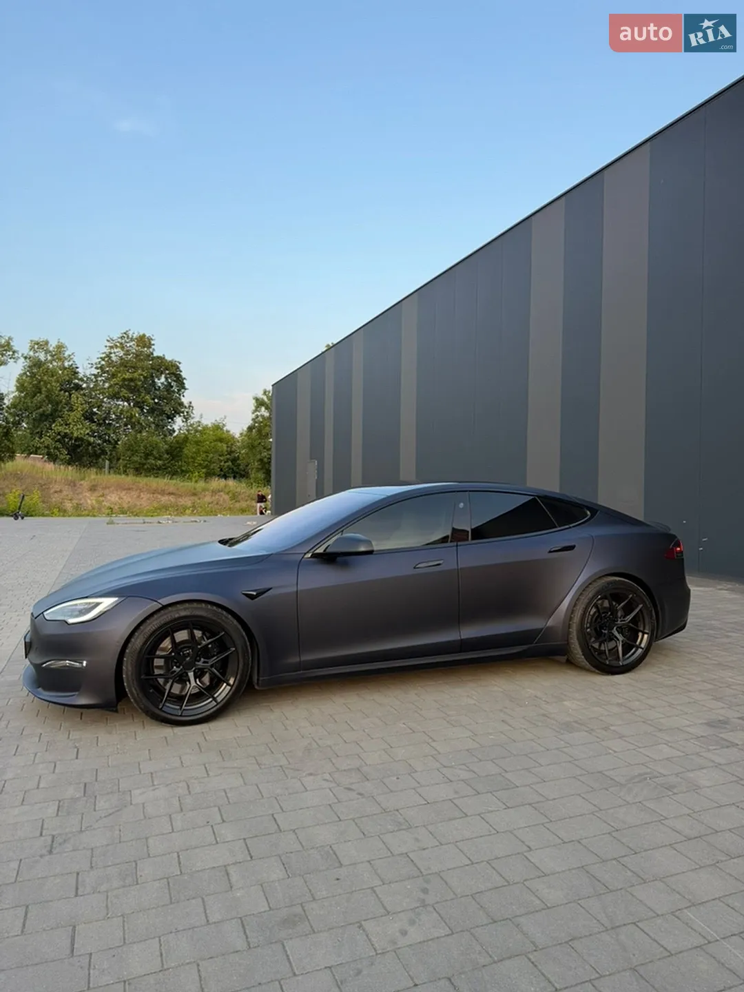 2021 Tesla Model S - мініатюра 18