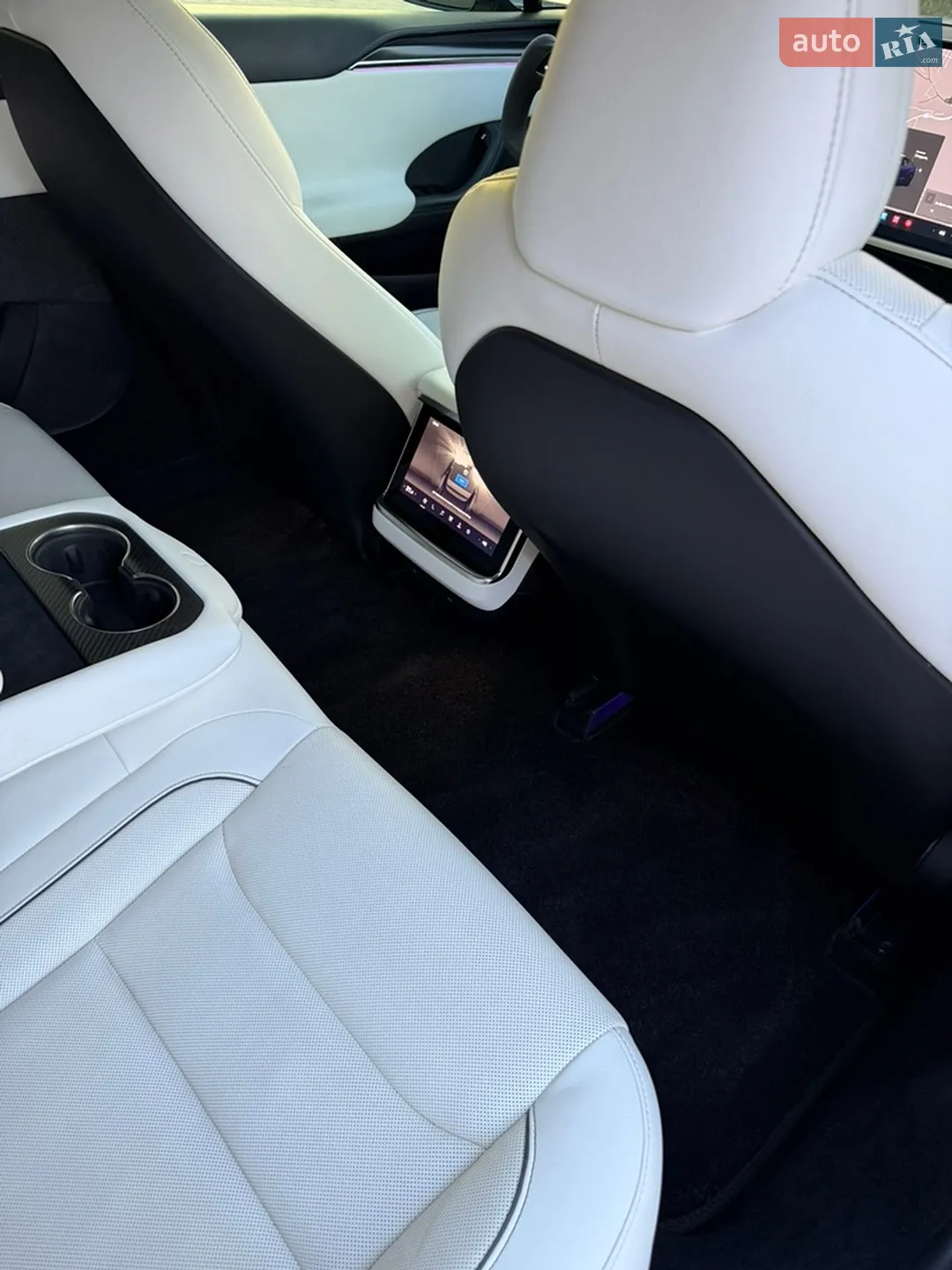 2021 Tesla Model S - мініатюра 23