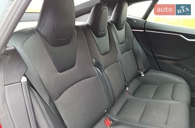 Ліфтбек Tesla Model S 2017 в Києві