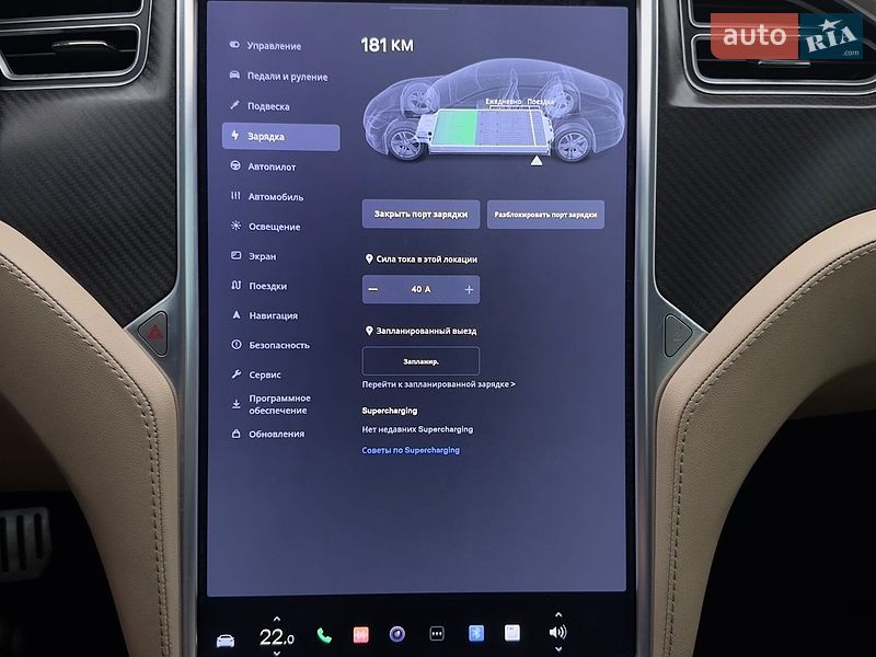 Ліфтбек Tesla Model S 2015 в Львові