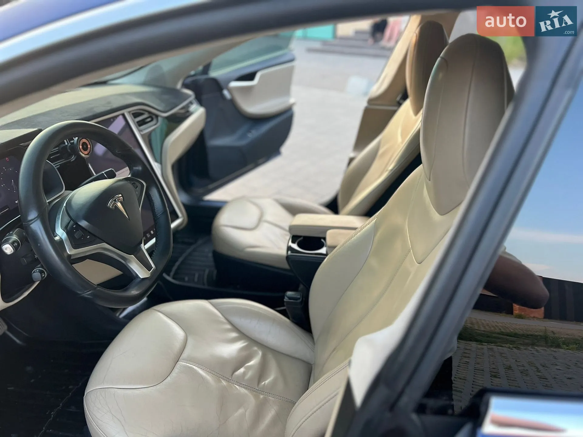 2015 Tesla Model S - мініатюра 21
