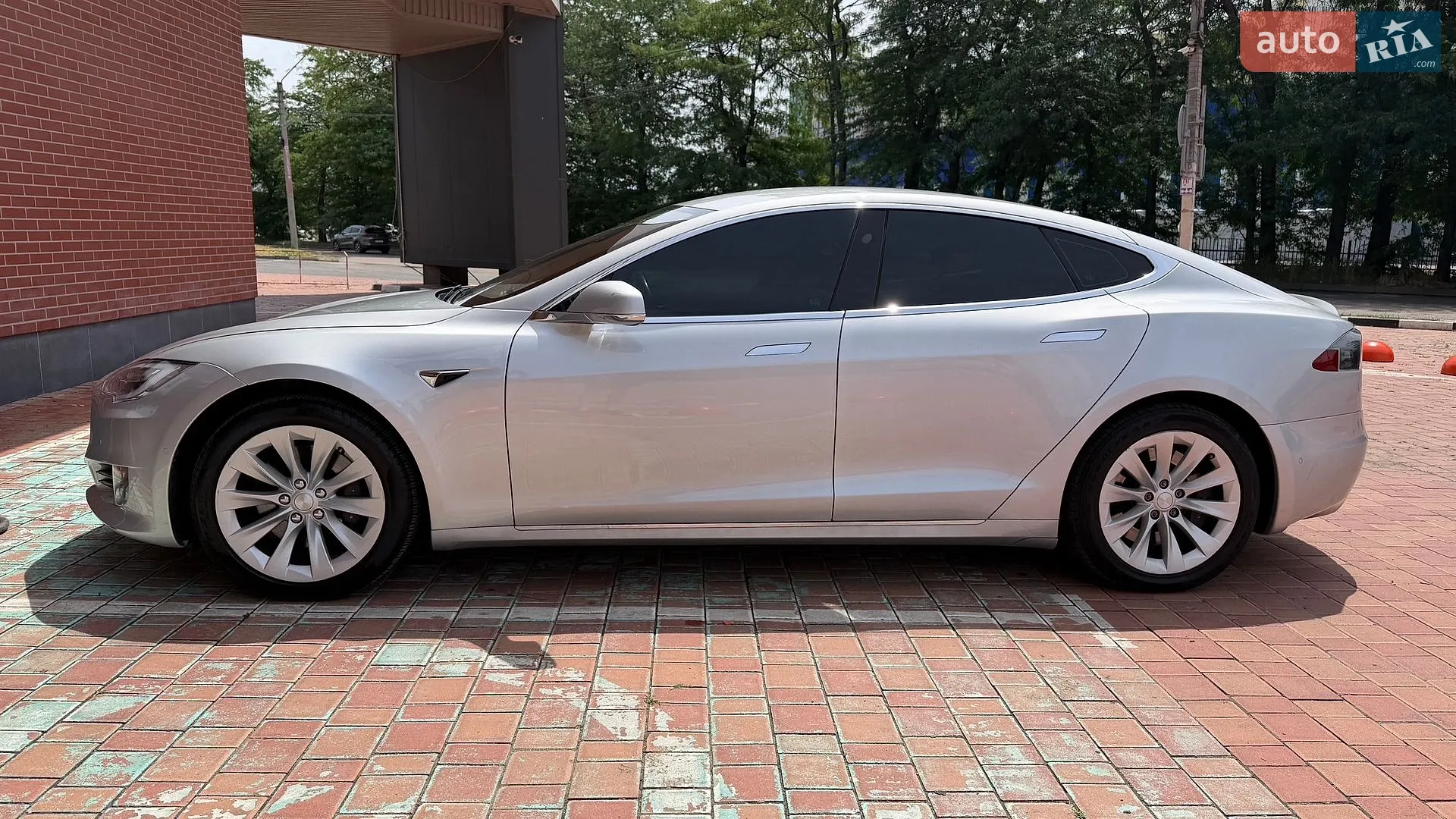 2016 Tesla Model S - мініатюра 5