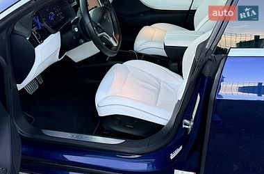 Лифтбек Tesla Model S 2017 в Киеве