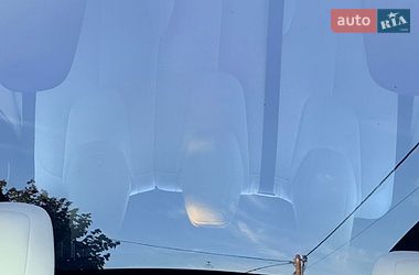 Лифтбек Tesla Model S 2017 в Киеве