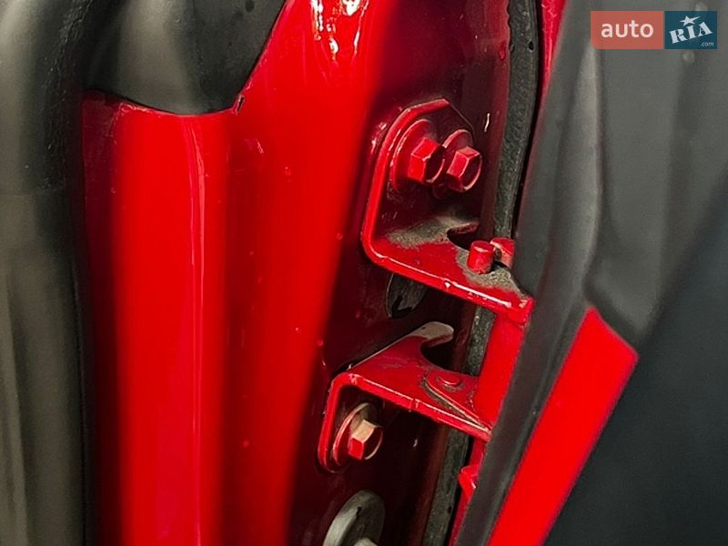 Ліфтбек Tesla Model S 2016 в Одесі