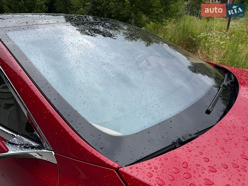 Лифтбек Tesla Model S 2013 в Луцке