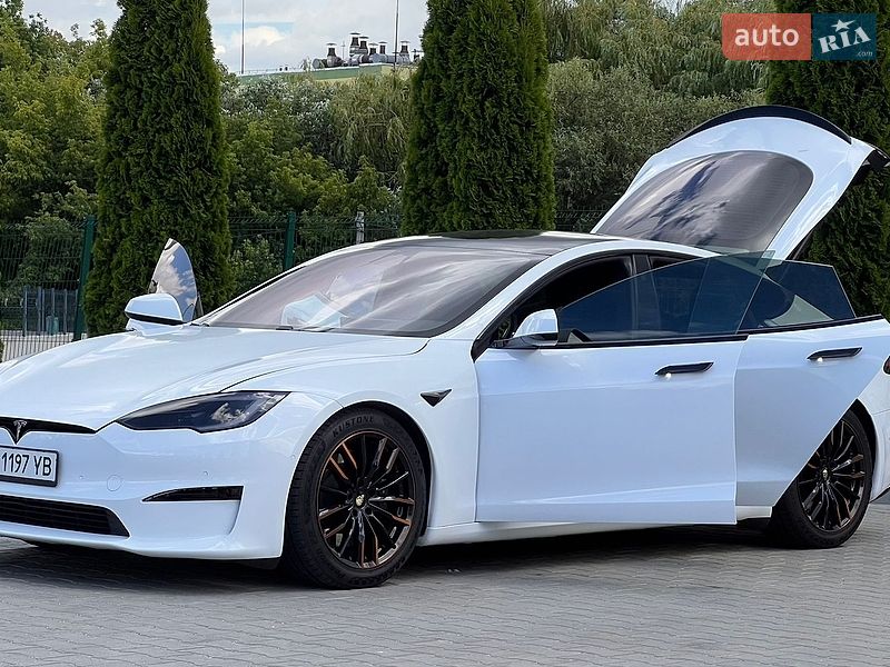 Ліфтбек Tesla Model S 2022 в Вінниці фото 6 Ліфтбек Tesla Model S 2022 в Вінниці