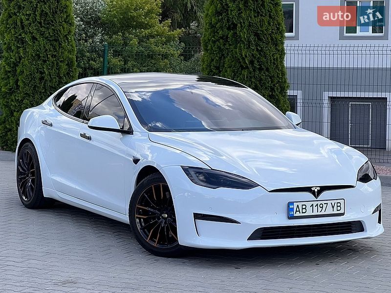 Ліфтбек Tesla Model S 2022 в Вінниці фото 9 Ліфтбек Tesla Model S 2022 в Вінниці