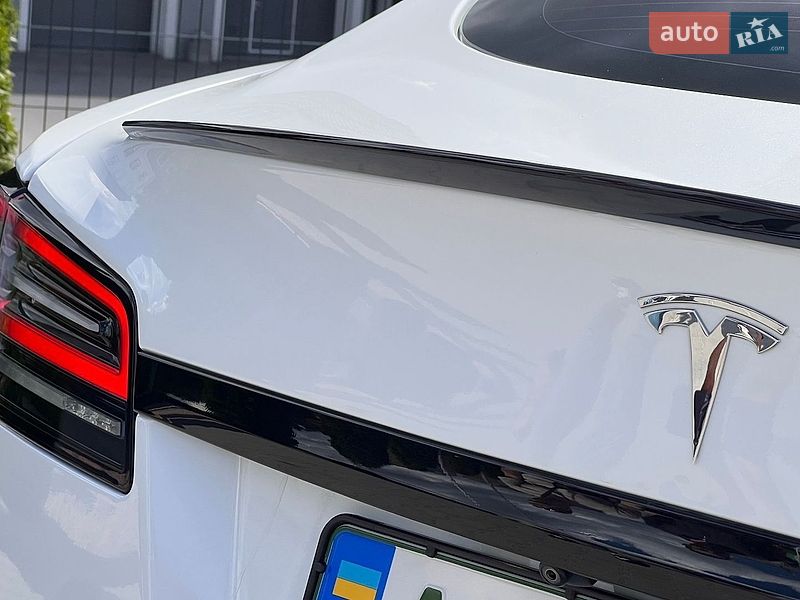 Ліфтбек Tesla Model S 2022 в Вінниці фото 15 Ліфтбек Tesla Model S 2022 в Вінниці