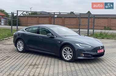 Лифтбек Tesla Model S 2018 в Луцке фото 4 Лифтбек Tesla Model S 2018 в Луцке