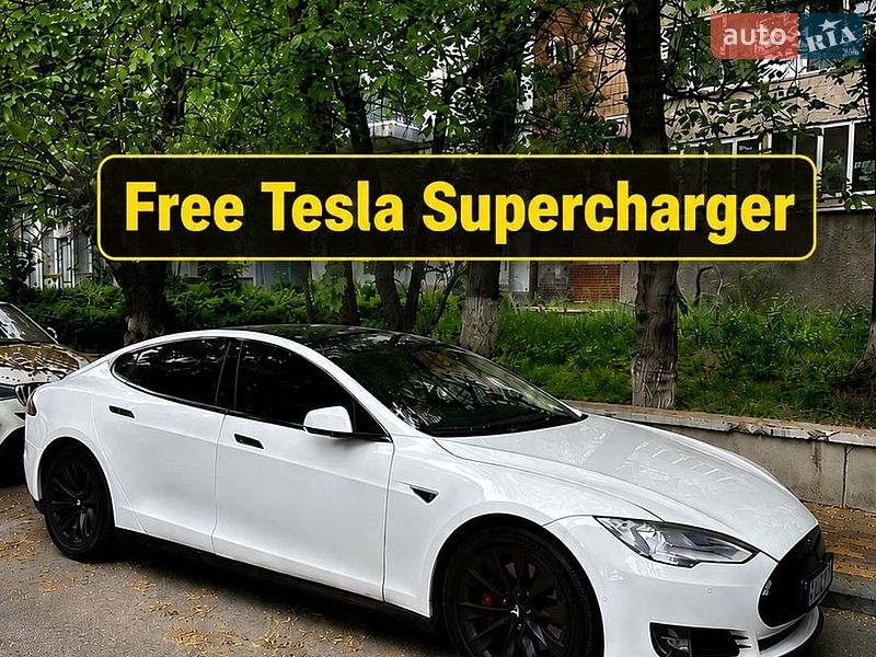 Tesla Model S 2015