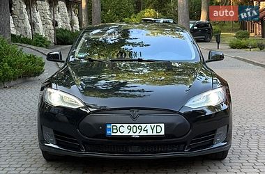 Ліфтбек Tesla Model S 2015 в Львові фото 6 Ліфтбек Tesla Model S 2015 в Львові