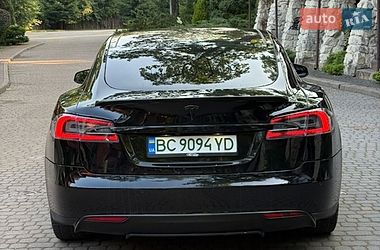 Ліфтбек Tesla Model S 2015 в Львові фото 10 Ліфтбек Tesla Model S 2015 в Львові