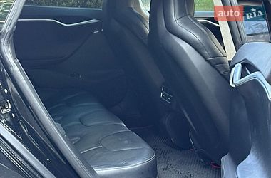 Ліфтбек Tesla Model S 2015 в Львові фото 14 Ліфтбек Tesla Model S 2015 в Львові