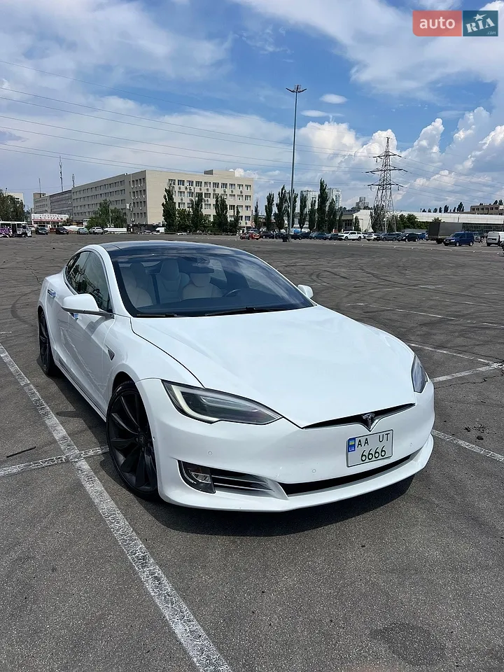 2015 Tesla Model S - мініатюра 33