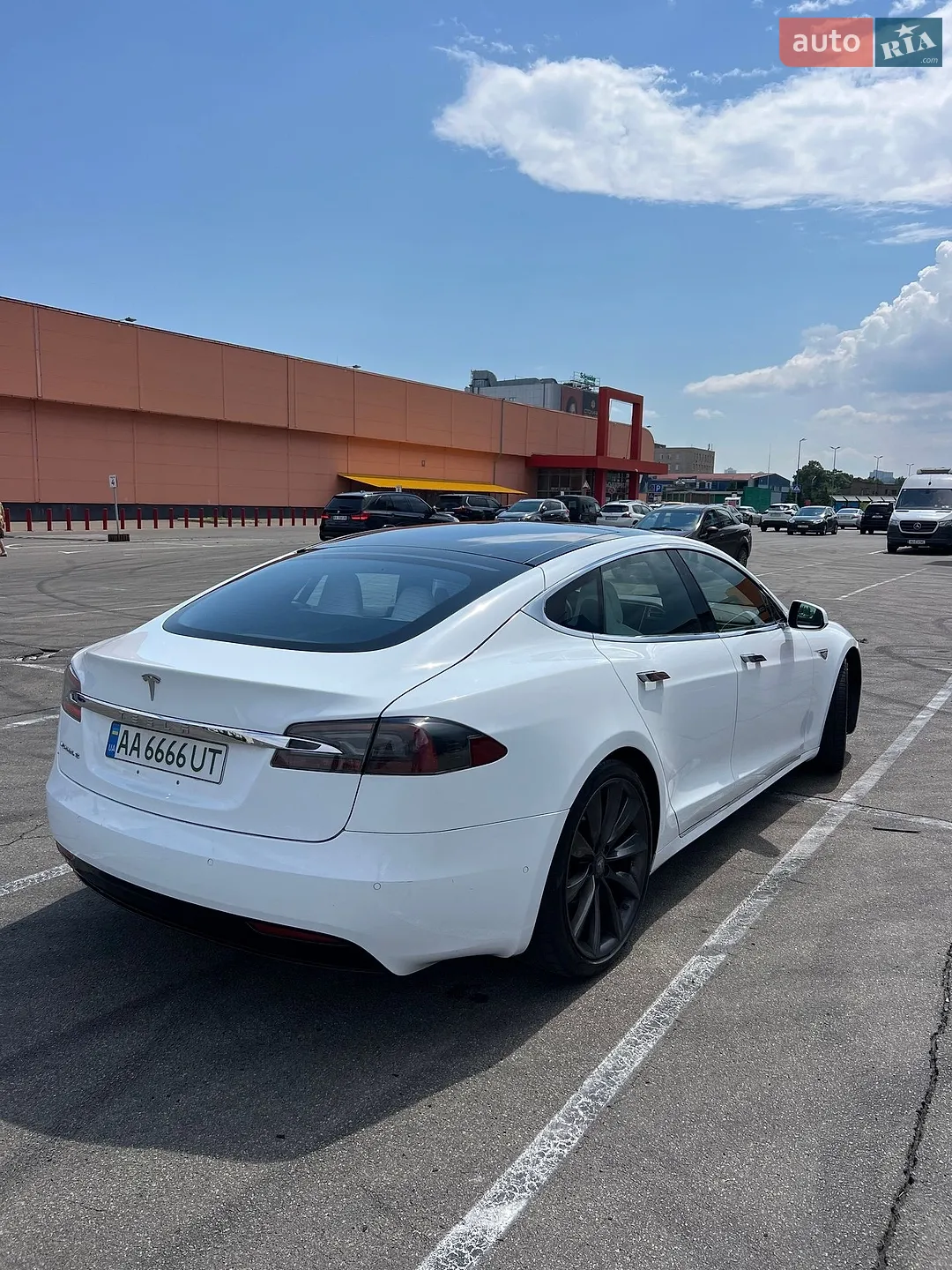 2016 Tesla Model S - мініатюра 4