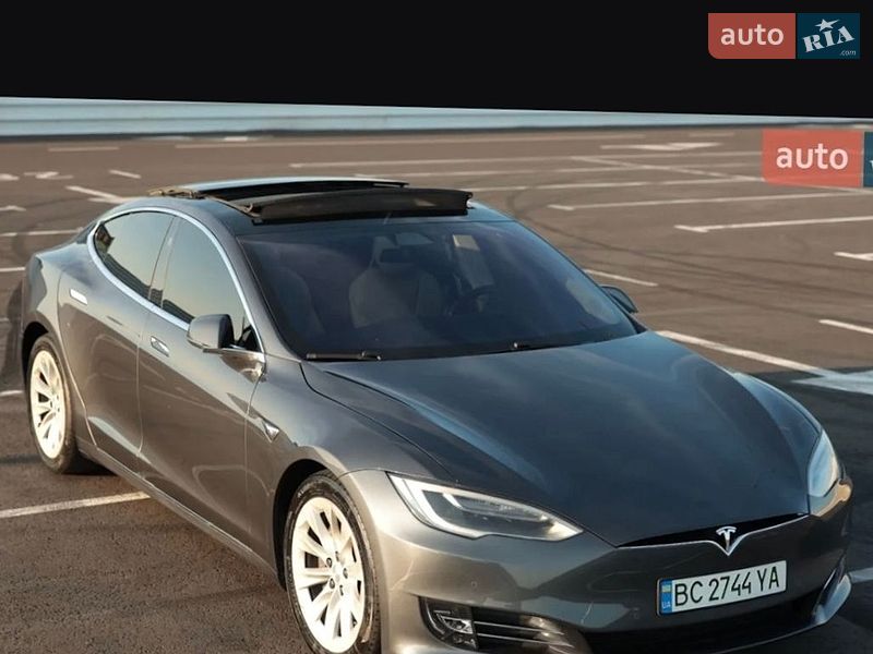 Tesla Model S 2017 Tesla Model S 2017