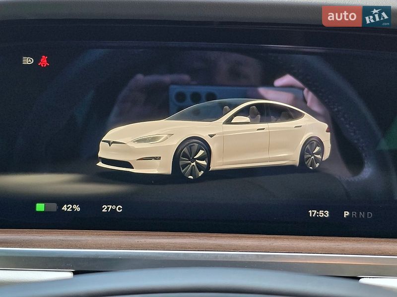 Лифтбек Tesla Model S 2024 в Киеве фото 14 Лифтбек Tesla Model S 2024 в Киеве